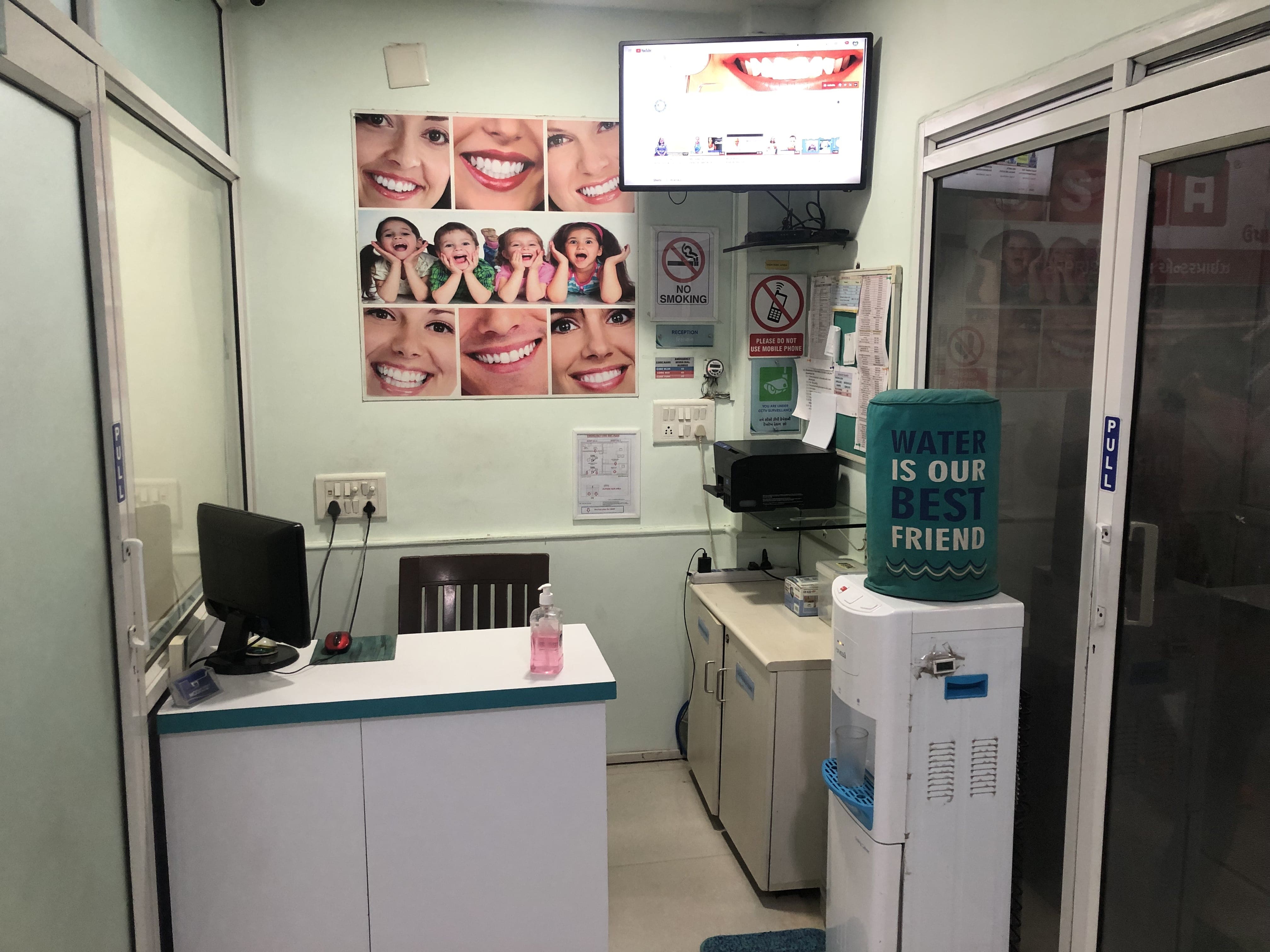 Modi Multispeciality Dental Clinic Images